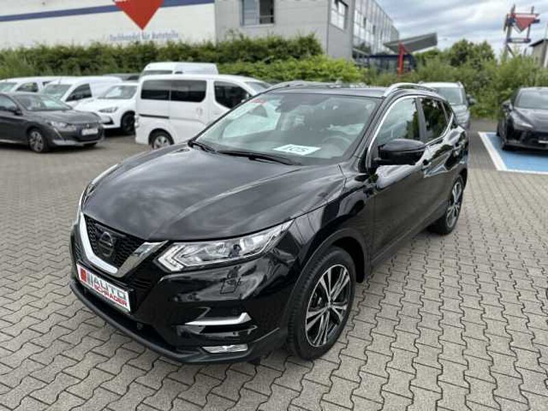 Nissan Qashqai 1.2 DIG-T N-Connecta PGD/NAVI/SHZ/LM