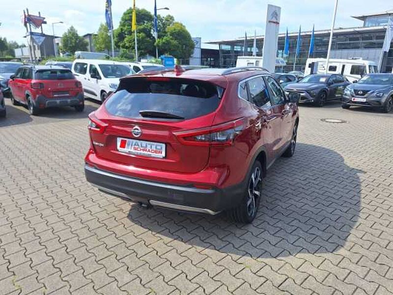 Nissan Qashqai 1.3 DIG-T TEKNA  PGD/LED/NAVI/KAMERAS/LM