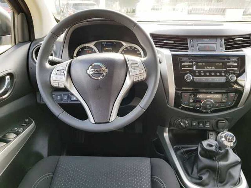 Nissan Navara Doka N-Connecta Hardtop