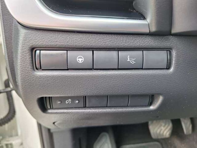 Nissan Qashqai 1.5 VC-T e-Power N-Connecta LED/NAVI/SHZ